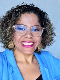 Veronica Oguilve